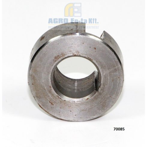 Közdarab - hidraulika szivattyú hajtás 70085